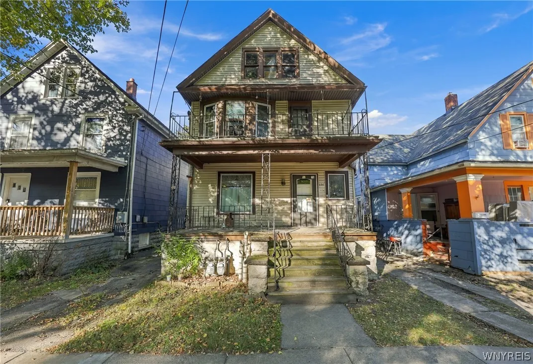 254 Benzinger Street, Buffalo, New York 14206, Buffalo, New York 14206, 6 Bedroom Bedrooms, ,2 BathroomBathrooms,Residential,For Sale,254 Benzinger Street, Buffalo, New York 14206,0,B1721774