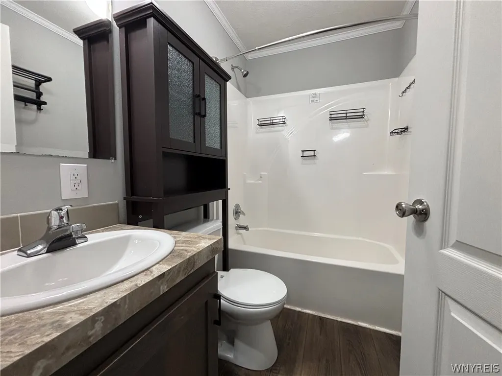 7898 Boston State Rd #54, Hamburg, New York 14001, Hamburg, New York 14075, 4 Bedroom Bedrooms, 10 Room Rooms,2 BathroomBathrooms,Residential,For Sale,7898 Boston State Rd #54, Hamburg, New York 14001,0,B1721599