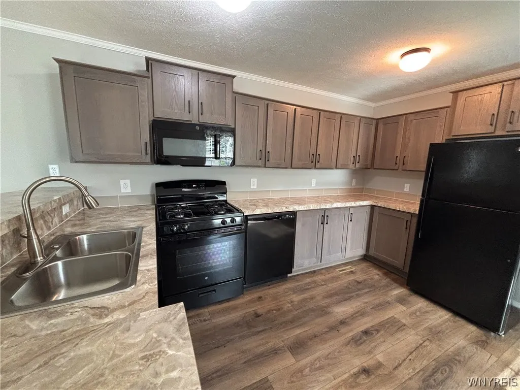 7898 Boston State Rd #54, Hamburg, New York 14001, Hamburg, New York 14075, 4 Bedroom Bedrooms, 10 Room Rooms,2 BathroomBathrooms,Residential,For Sale,7898 Boston State Rd #54, Hamburg, New York 14001,0,B1721599