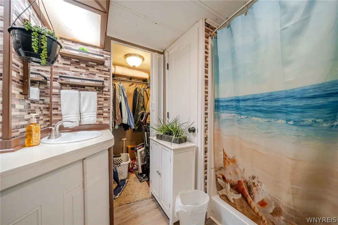 134 East Canyon, Hamburg, New York 14075, Hamburg, New York 14075, 2 Bedroom Bedrooms, 6 Room Rooms,1 BathroomBathrooms,Residential,For Sale,134 East Canyon, Hamburg, New York 14075,0,B1721519