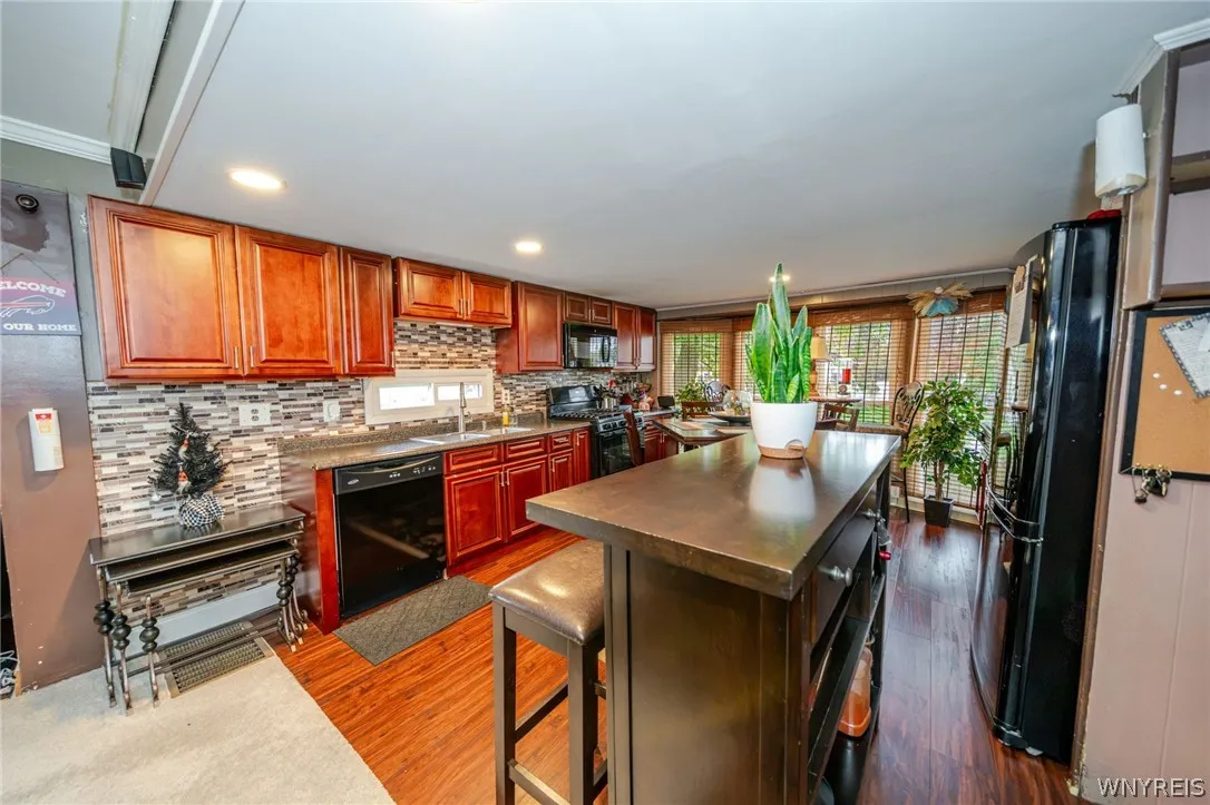 134 East Canyon, Hamburg, New York 14075, Hamburg, New York 14075, 2 Bedroom Bedrooms, 6 Room Rooms,1 BathroomBathrooms,Residential,For Sale,134 East Canyon, Hamburg, New York 14075,0,B1721519