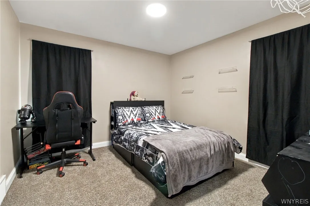 2698 Lakewood Avenue, Hamburg, New York 14075, Hamburg, New York 14075, 3 Bedroom Bedrooms, 5 Room Rooms,1 BathroomBathrooms,Residential,For Sale,2698 Lakewood Avenue, Hamburg, New York 14075,0,B1721914