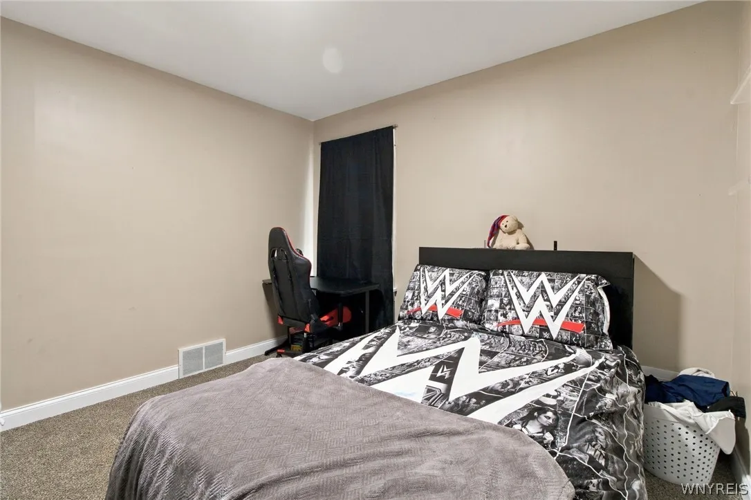 2698 Lakewood Avenue, Hamburg, New York 14075, Hamburg, New York 14075, 3 Bedroom Bedrooms, 5 Room Rooms,1 BathroomBathrooms,Residential,For Sale,2698 Lakewood Avenue, Hamburg, New York 14075,0,B1721914