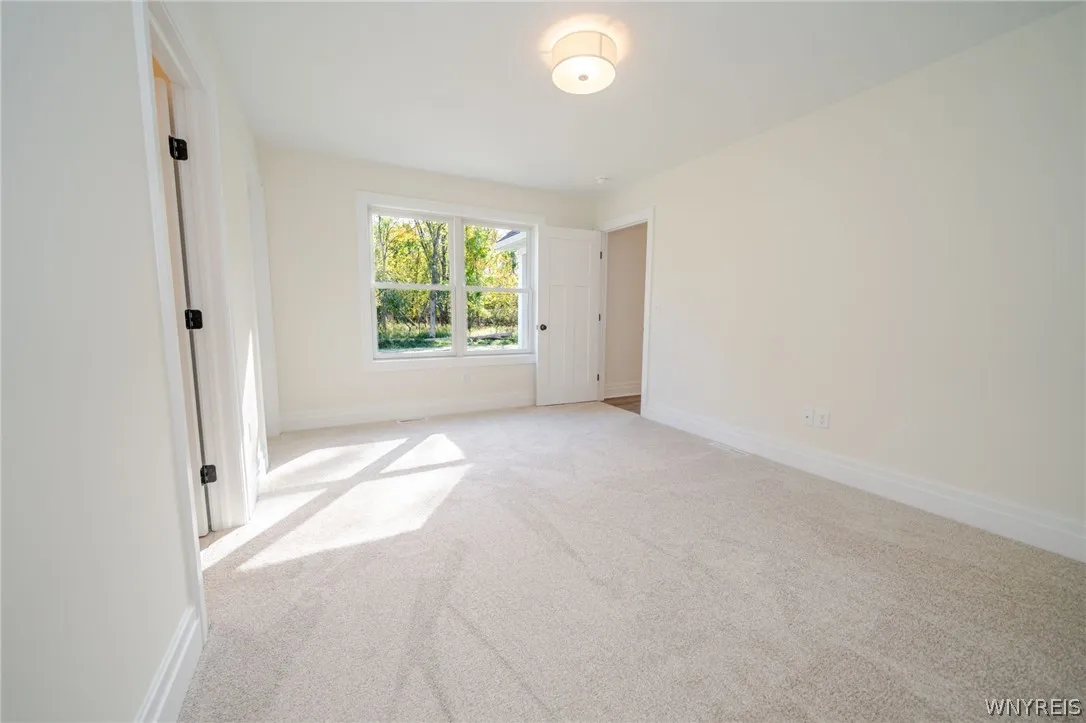 6261 Lake, Orchard Park, New York 14127, Orchard Park, New York 14127, 4 Bedroom Bedrooms, ,3 BathroomBathrooms,Residential,For Sale,6261 Lake, Orchard Park, New York 14127,0,B1720969