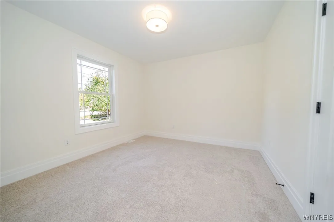 6261 Lake, Orchard Park, New York 14127, Orchard Park, New York 14127, 4 Bedroom Bedrooms, ,3 BathroomBathrooms,Residential,For Sale,6261 Lake, Orchard Park, New York 14127,0,B1720969