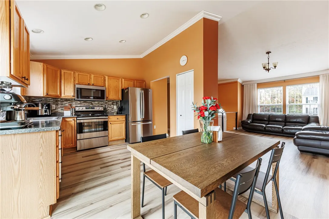 1035 Beaver Creek Drive, Webster, New York 14580, Webster, New York 14580, 3 Bedroom Bedrooms, 7 Room Rooms,2 BathroomBathrooms,Residential,For Sale,1035 Beaver Creek Drive, Webster, New York 14580,0,R1721226