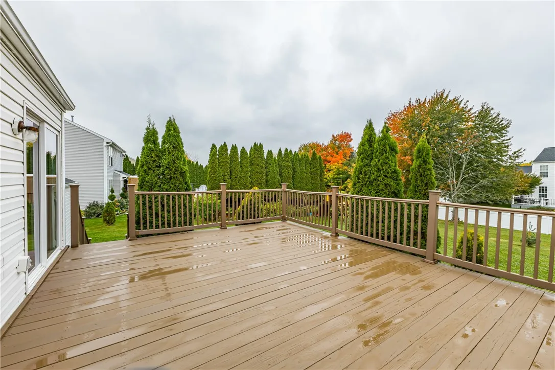 1035 Beaver Creek Drive, Webster, New York 14580, Webster, New York 14580, 3 Bedroom Bedrooms, 7 Room Rooms,2 BathroomBathrooms,Residential,For Sale,1035 Beaver Creek Drive, Webster, New York 14580,0,R1721226