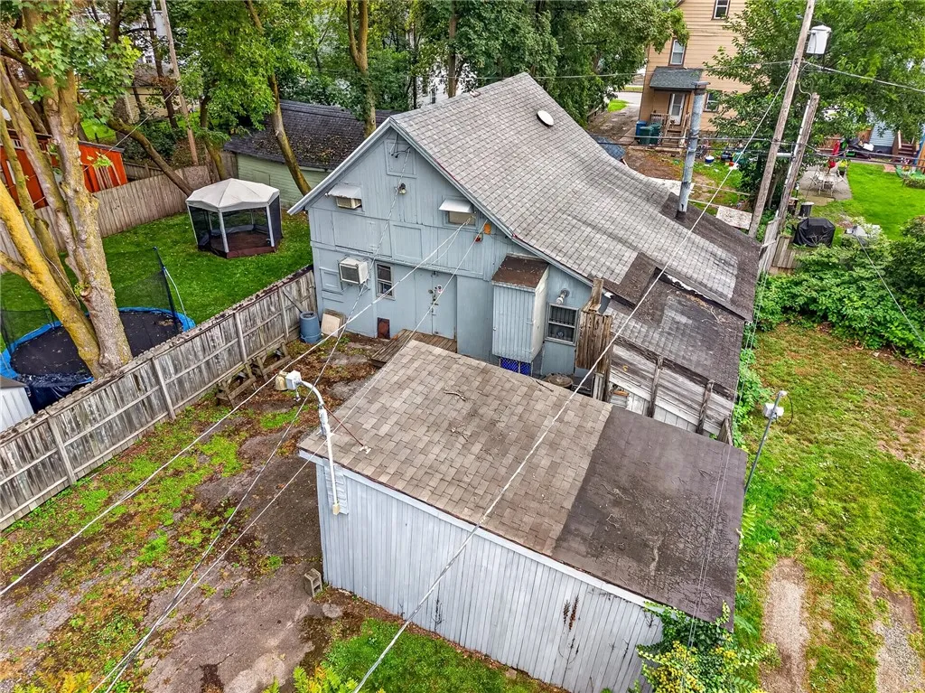 76 Hazelwood Terrace, Rochester, New York 14609, Rochester, New York 14609, 3 Bedroom Bedrooms, 6 Room Rooms,1 BathroomBathrooms,Residential,For Sale,76 Hazelwood Terrace, Rochester, New York 14609,0,R1718182