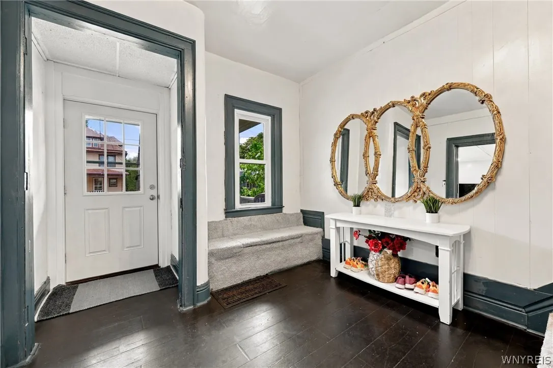 53 Lilac Street, Buffalo, New York 14220, Buffalo, New York 14220, 6 Bedroom Bedrooms, 14 Room Rooms,2 BathroomBathrooms,Residential,For Sale,53 Lilac Street, Buffalo, New York 14220,0,B1721377
