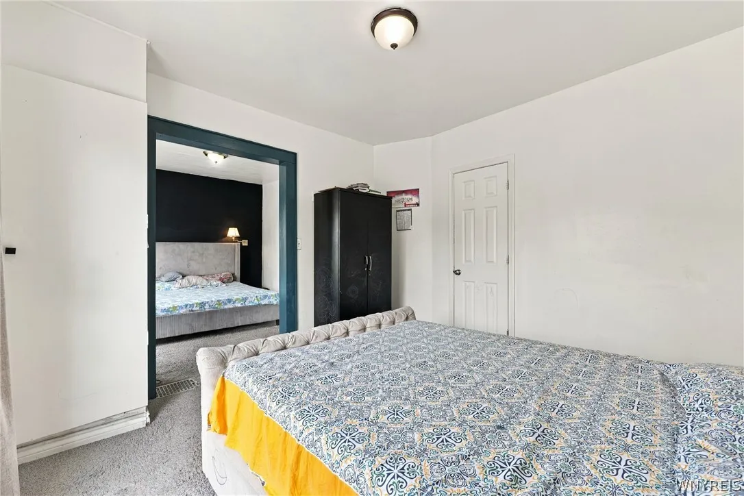 53 Lilac Street, Buffalo, New York 14220, Buffalo, New York 14220, 6 Bedroom Bedrooms, 14 Room Rooms,2 BathroomBathrooms,Residential,For Sale,53 Lilac Street, Buffalo, New York 14220,0,B1721377
