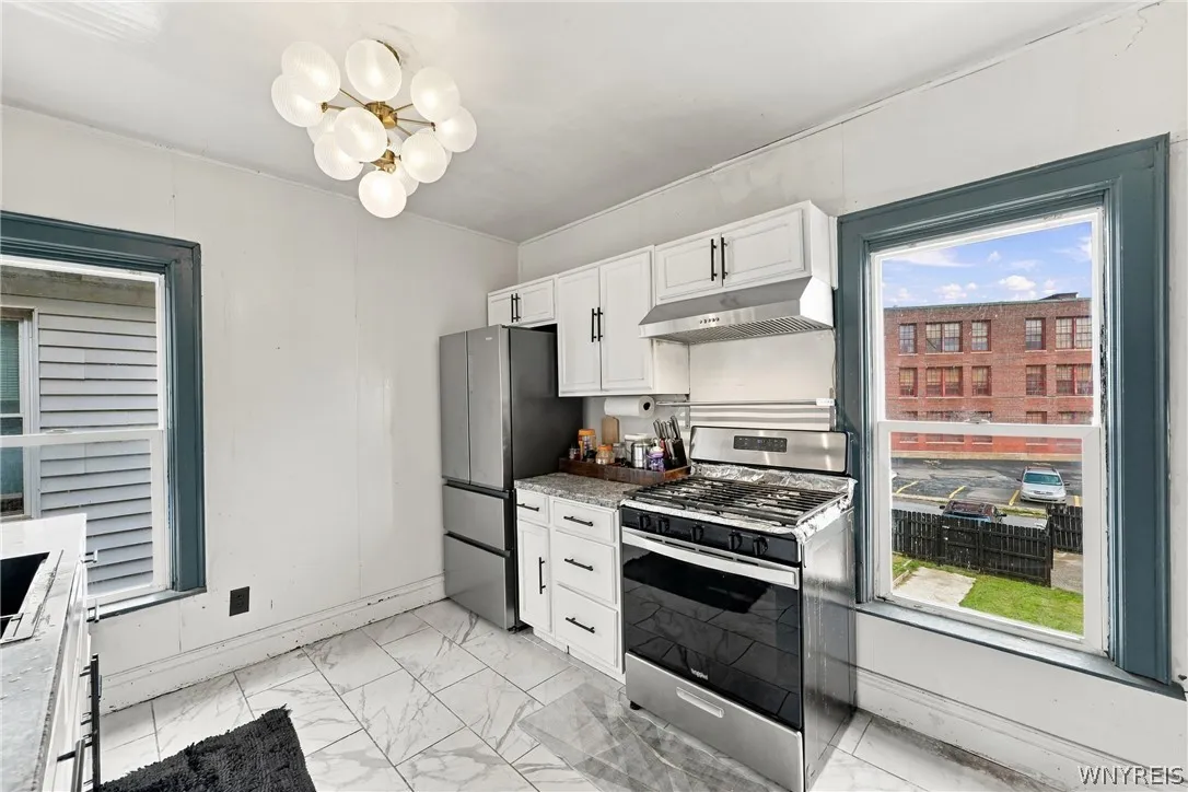 53 Lilac Street, Buffalo, New York 14220, Buffalo, New York 14220, 6 Bedroom Bedrooms, 14 Room Rooms,2 BathroomBathrooms,Residential,For Sale,53 Lilac Street, Buffalo, New York 14220,0,B1721377