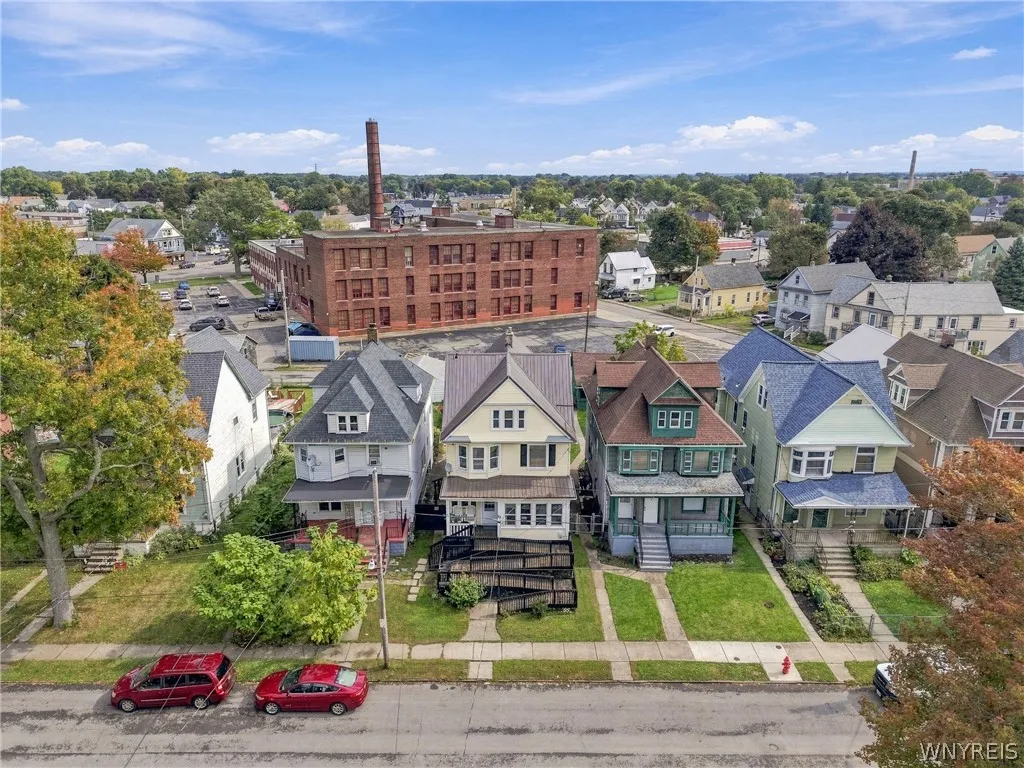 53 Lilac Street, Buffalo, New York 14220, Buffalo, New York 14220, 6 Bedroom Bedrooms, 14 Room Rooms,2 BathroomBathrooms,Residential,For Sale,53 Lilac Street, Buffalo, New York 14220,0,B1721377