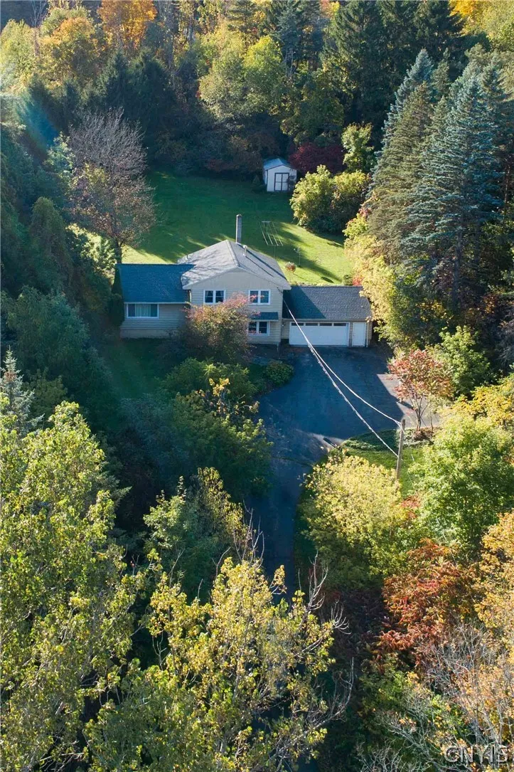 3109 Eager Circle, Lafayette, New York 13078, Lafayette, New York 13078, 3 Bedroom Bedrooms, 8 Room Rooms,2 BathroomBathrooms,Residential,For Sale,3109 Eager Circle, Lafayette, New York 13078,0,S1720827