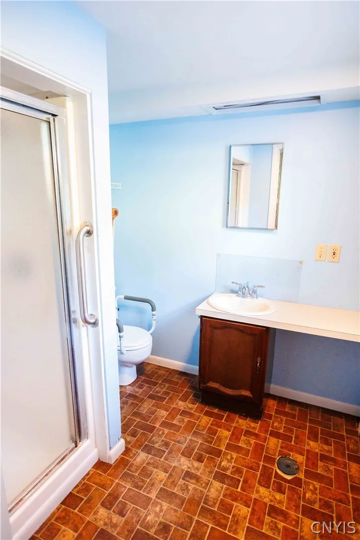 3109 Eager Circle, Lafayette, New York 13078, Lafayette, New York 13078, 3 Bedroom Bedrooms, 8 Room Rooms,2 BathroomBathrooms,Residential,For Sale,3109 Eager Circle, Lafayette, New York 13078,0,S1720827