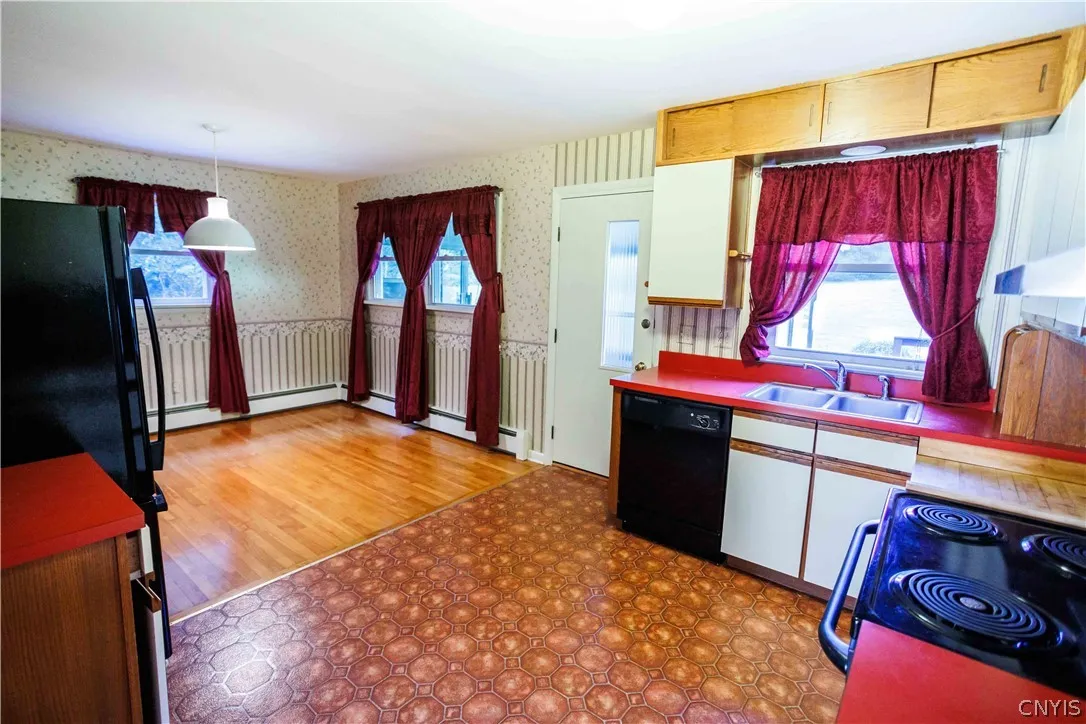 3109 Eager Circle, Lafayette, New York 13078, Lafayette, New York 13078, 3 Bedroom Bedrooms, 8 Room Rooms,2 BathroomBathrooms,Residential,For Sale,3109 Eager Circle, Lafayette, New York 13078,0,S1720827