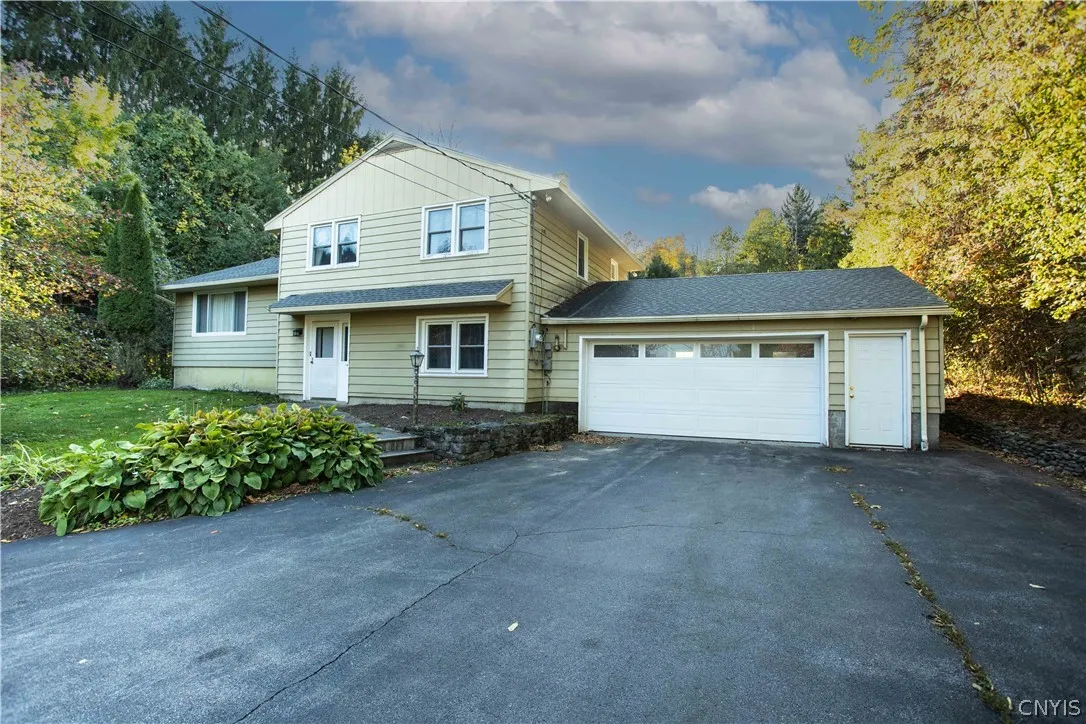3109 Eager Circle, Lafayette, New York 13078, Lafayette, New York 13078, 3 Bedroom Bedrooms, 8 Room Rooms,2 BathroomBathrooms,Residential,For Sale,3109 Eager Circle, Lafayette, New York 13078,0,S1720827