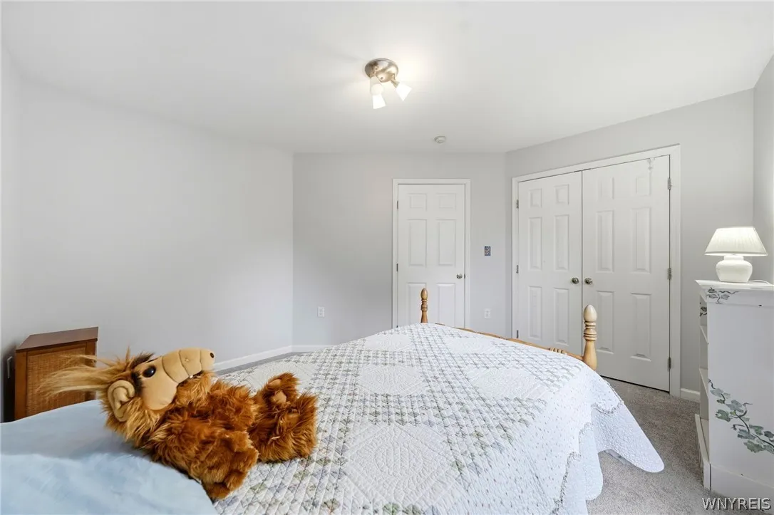 4716 Pineview Drive, Hamburg, New York 14075, Hamburg, New York 14075, 4 Bedroom Bedrooms, 8 Room Rooms,2 BathroomBathrooms,Residential,For Sale,4716 Pineview Drive, Hamburg, New York 14075,0,B1721988