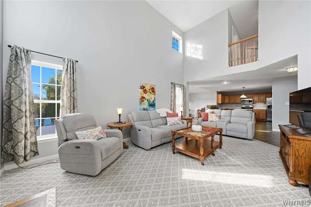 4716 Pineview Drive, Hamburg, New York 14075, Hamburg, New York 14075, 4 Bedroom Bedrooms, 8 Room Rooms,2 BathroomBathrooms,Residential,For Sale,4716 Pineview Drive, Hamburg, New York 14075,0,B1721988