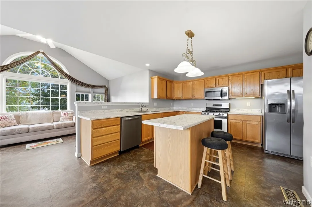 4716 Pineview Drive, Hamburg, New York 14075, Hamburg, New York 14075, 4 Bedroom Bedrooms, 8 Room Rooms,2 BathroomBathrooms,Residential,For Sale,4716 Pineview Drive, Hamburg, New York 14075,0,B1721988