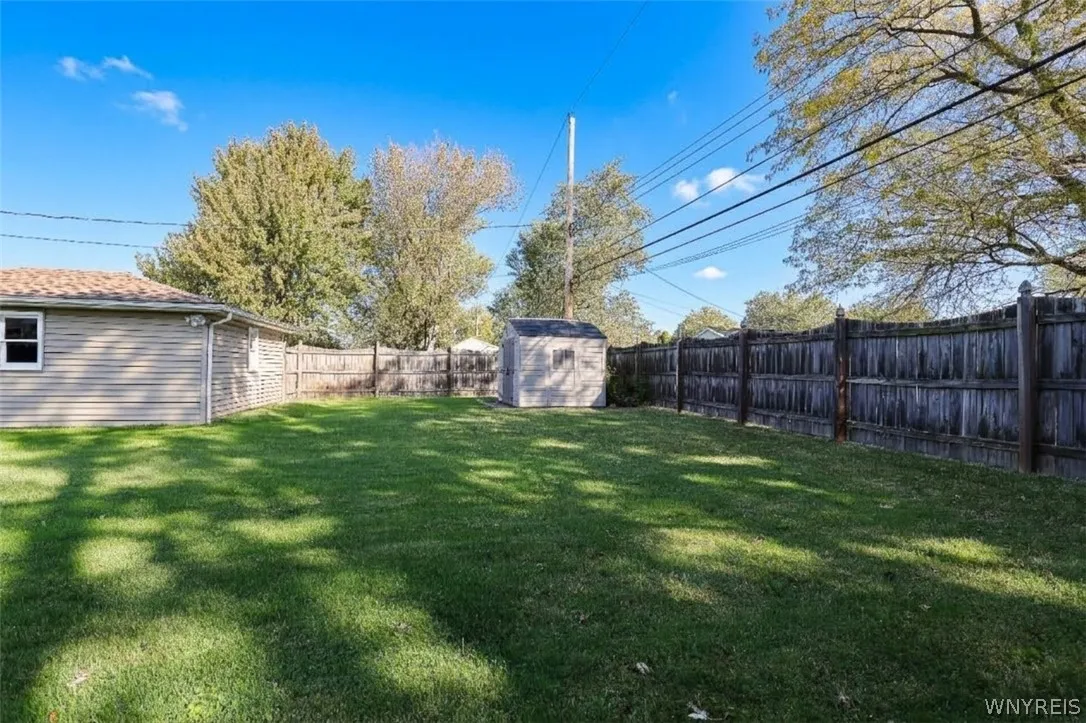 2177 Parker Boulevard, Tonawanda, New York 14150, Tonawanda, New York 14150, 3 Bedroom Bedrooms, 7 Room Rooms,1 BathroomBathrooms,Residential,For Sale,2177 Parker Boulevard, Tonawanda, New York 14150,0,B1720171