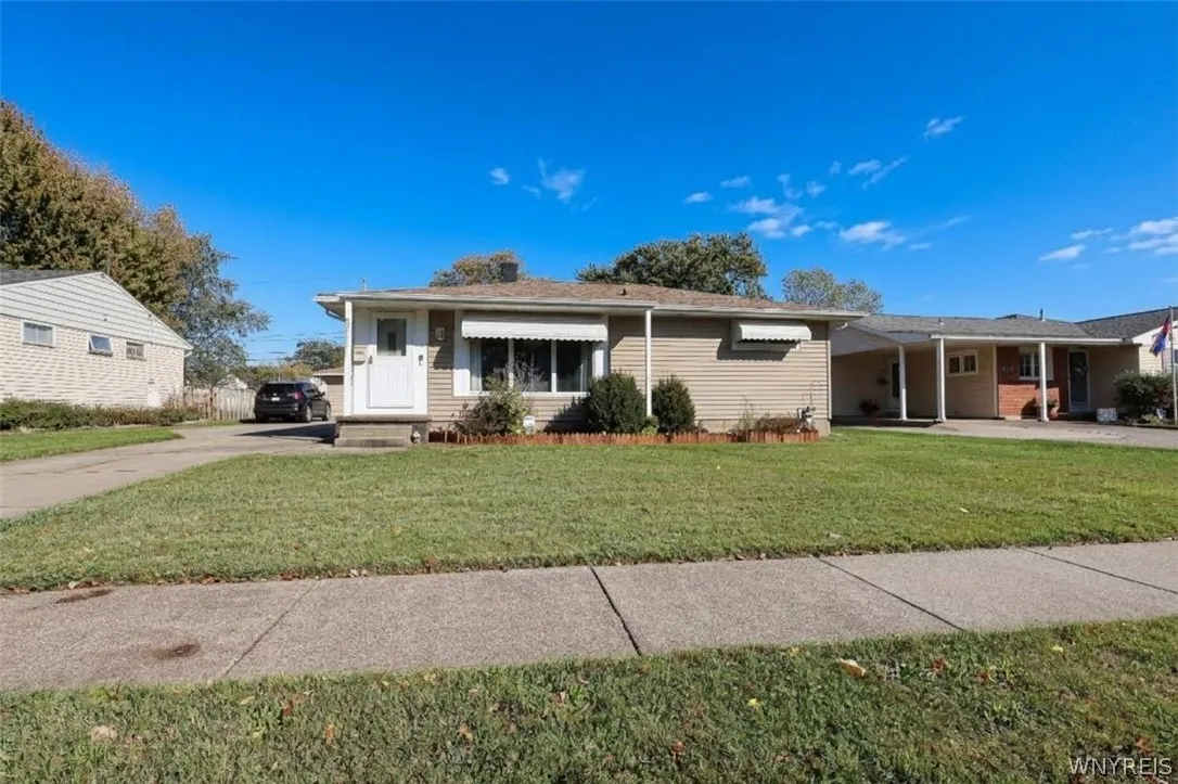 2177 Parker Boulevard, Tonawanda, New York 14150, Tonawanda, New York 14150, 3 Bedroom Bedrooms, 7 Room Rooms,1 BathroomBathrooms,Residential,For Sale,2177 Parker Boulevard, Tonawanda, New York 14150,0,B1720171