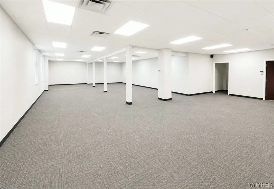 338 Harris Hill Road, Lancaster, New York 14221, Lancaster, New York 14221, ,Commercial Lease,For Rent,338 Harris Hill Road, Lancaster, New York 14221,0,B1721908