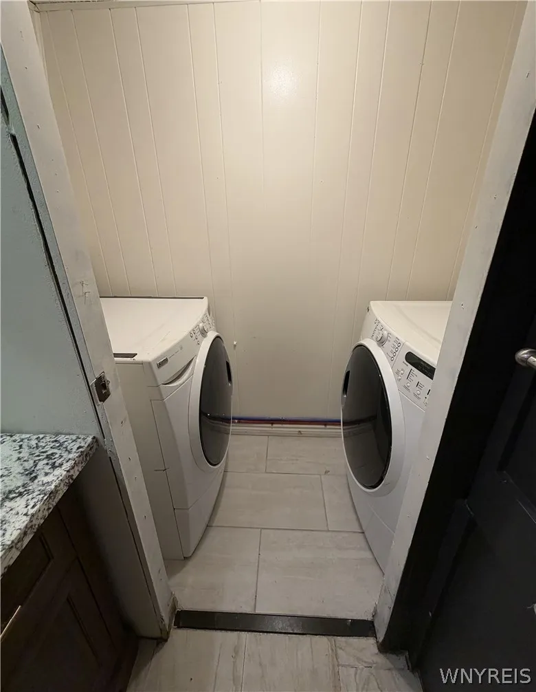 6 Highridge, Hamburg, New York 14075, Hamburg, New York 14075, 3 Bedroom Bedrooms, 5 Room Rooms,1 BathroomBathrooms,Residential,For Sale,6 Highridge, Hamburg, New York 14075,0,B1722181