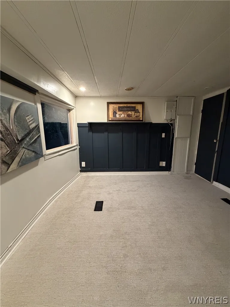6 Highridge, Hamburg, New York 14075, Hamburg, New York 14075, 3 Bedroom Bedrooms, 5 Room Rooms,1 BathroomBathrooms,Residential,For Sale,6 Highridge, Hamburg, New York 14075,0,B1722181
