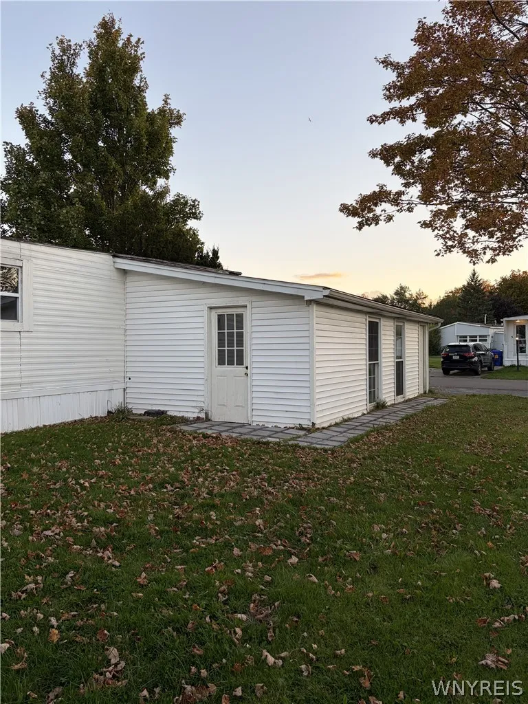 6 Highridge, Hamburg, New York 14075, Hamburg, New York 14075, 3 Bedroom Bedrooms, 5 Room Rooms,1 BathroomBathrooms,Residential,For Sale,6 Highridge, Hamburg, New York 14075,0,B1722181