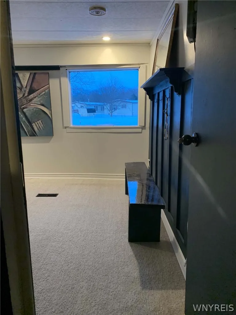 6 Highridge, Hamburg, New York 14075, Hamburg, New York 14075, 3 Bedroom Bedrooms, 5 Room Rooms,1 BathroomBathrooms,Residential,For Sale,6 Highridge, Hamburg, New York 14075,0,B1722181
