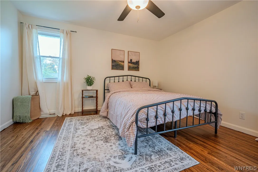 92 Mapleview Drive, Amherst, New York 14226, Amherst, New York 14226, 3 Bedroom Bedrooms, 6 Room Rooms,1 BathroomBathrooms,Residential,For Sale,92 Mapleview Drive, Amherst, New York 14226,0,B1721481