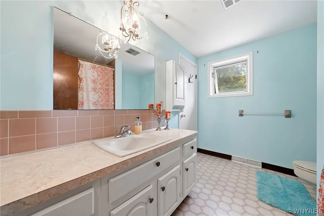 Full Bath 2nd Floor