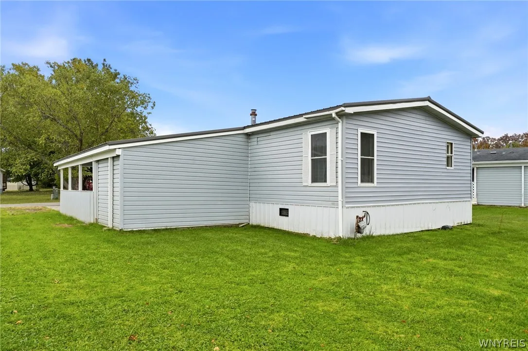 35 Windridge Lane, Hamburg, New York 14075, Hamburg, New York 14075, 2 Bedroom Bedrooms, 5 Room Rooms,2 BathroomBathrooms,Residential,For Sale,35 Windridge Lane, Hamburg, New York 14075,0,B1722103