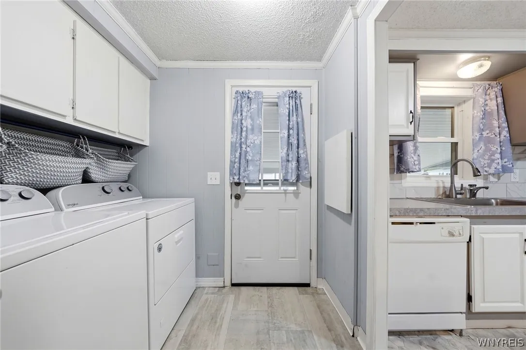 35 Windridge Lane, Hamburg, New York 14075, Hamburg, New York 14075, 2 Bedroom Bedrooms, 5 Room Rooms,2 BathroomBathrooms,Residential,For Sale,35 Windridge Lane, Hamburg, New York 14075,0,B1722103