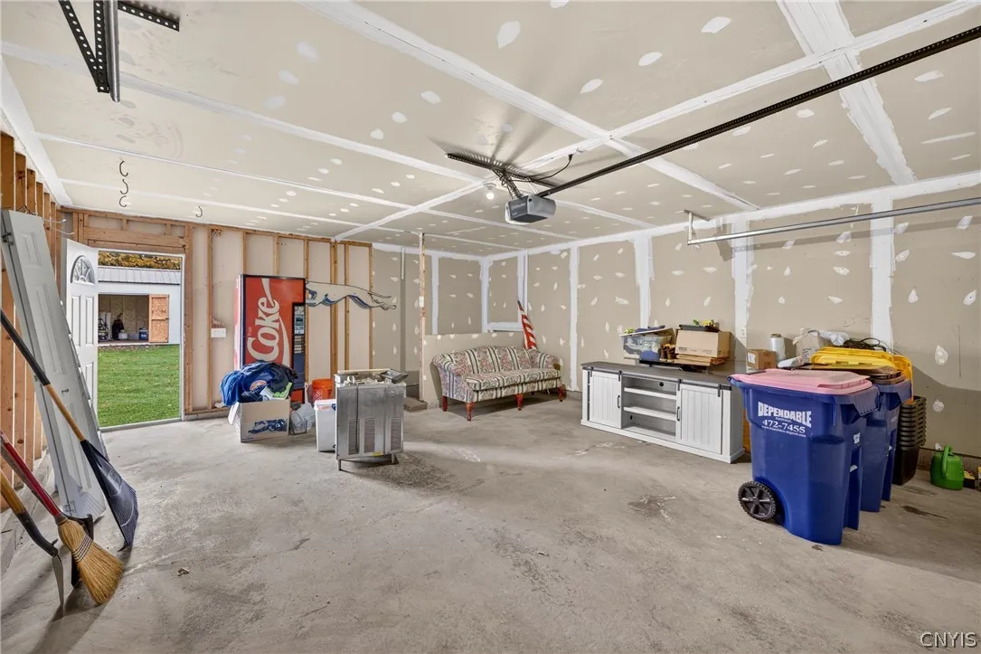55 Athena Drive, Lysander, New York 13027, Lysander, New York 13027, 3 Bedroom Bedrooms, 8 Room Rooms,2 BathroomBathrooms,Residential,For Sale,55 Athena Drive, Lysander, New York 13027,0,S1721915