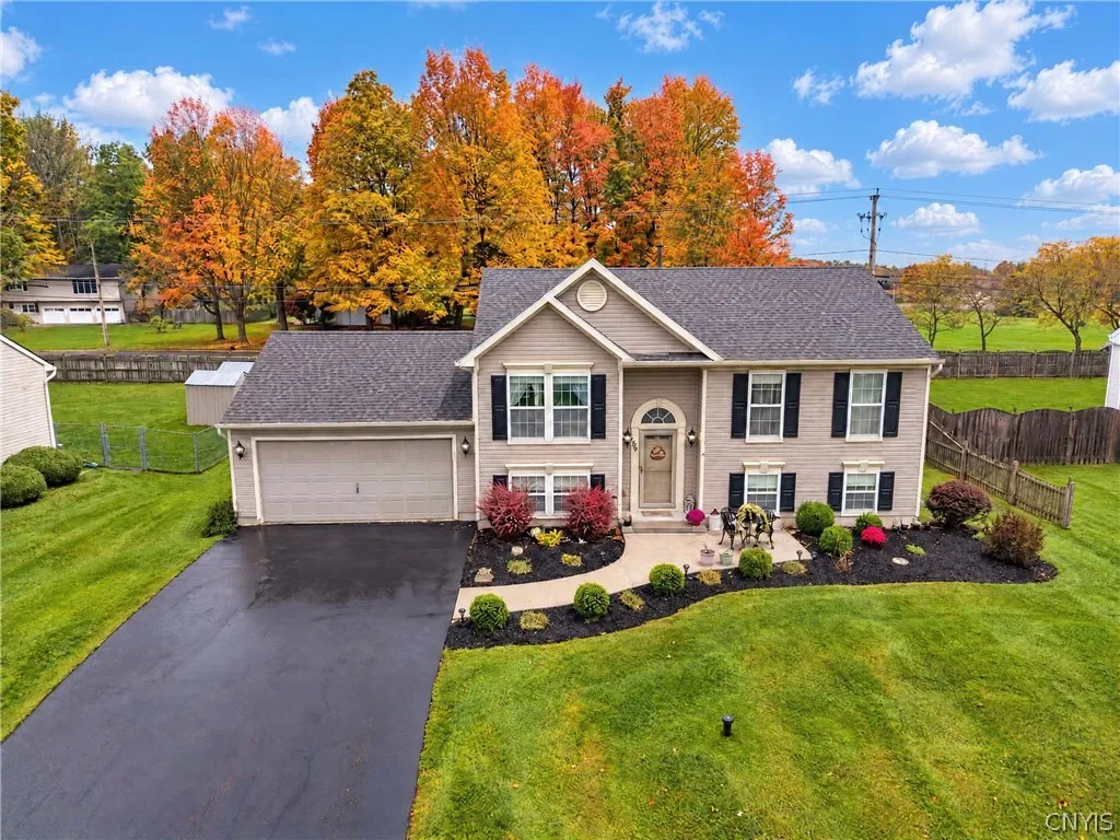 55 Athena Drive, Lysander, New York 13027, Lysander, New York 13027, 3 Bedroom Bedrooms, 8 Room Rooms,2 BathroomBathrooms,Residential,For Sale,55 Athena Drive, Lysander, New York 13027,0,S1721915