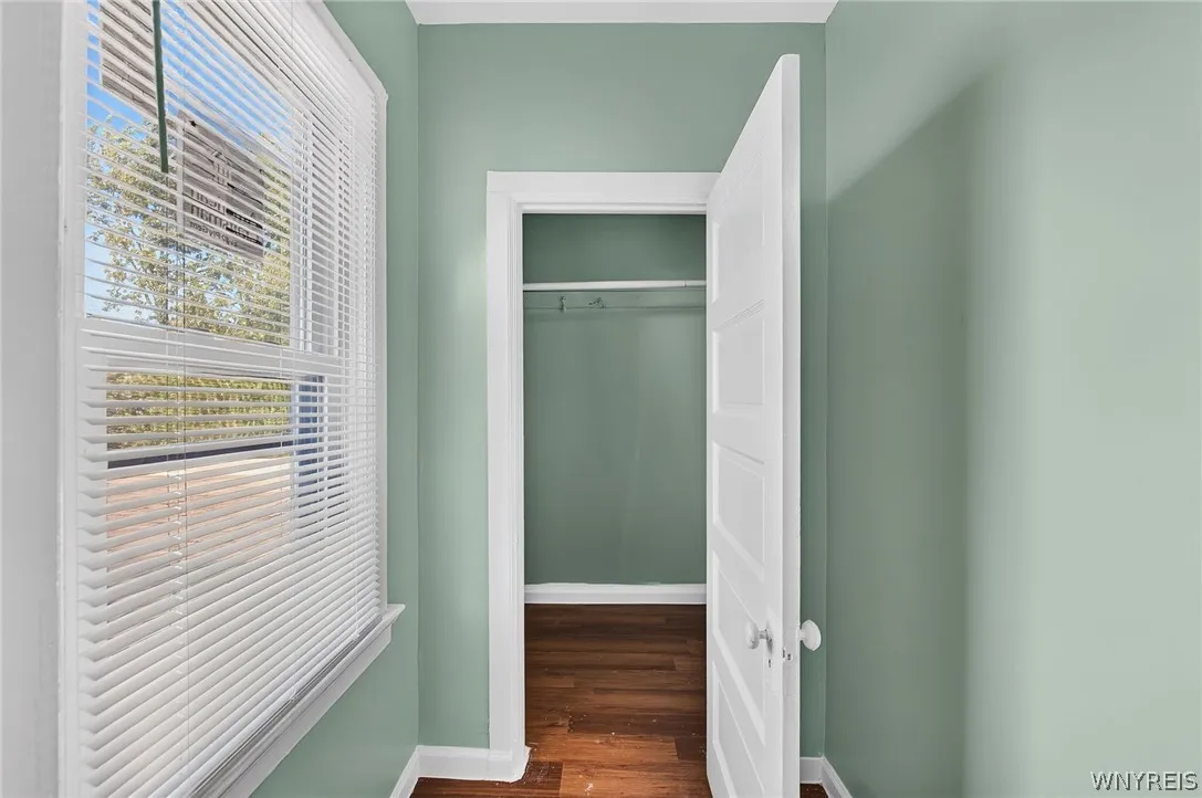 1274 Kensington Avenue, Buffalo, New York 14215, Buffalo, New York 14215, 3 Bedroom Bedrooms, 6 Room Rooms,1 BathroomBathrooms,Residential,For Sale,1274 Kensington Avenue, Buffalo, New York 14215,0,B1722517