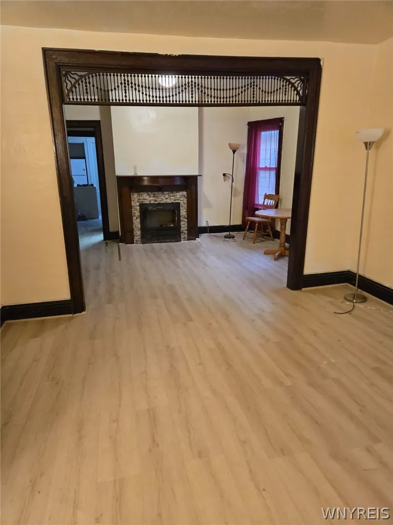 2259 South Park Avenue, Buffalo, New York 14220, Buffalo, New York 14220, 3 Bedroom Bedrooms, 5 Room Rooms,1 BathroomBathrooms,Residential Lease,For Rent,2259 South Park Avenue, Buffalo, New York 14220,0,B1722162