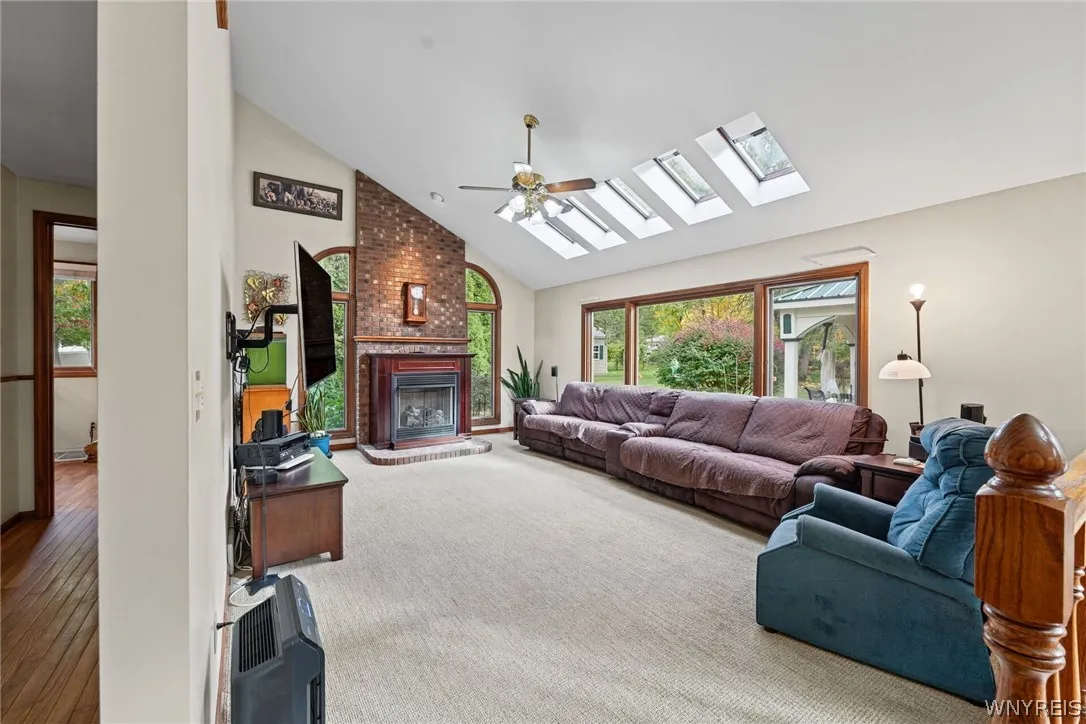 5354 Oakridge Drive, Hamburg, New York 14075, Hamburg, New York 14075, 4 Bedroom Bedrooms, 9 Room Rooms,2 BathroomBathrooms,Residential,For Sale,5354 Oakridge Drive, Hamburg, New York 14075,0,B1721432