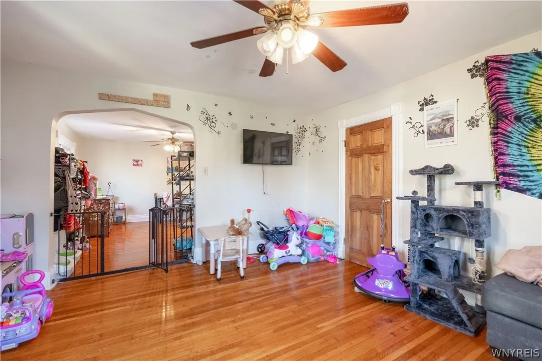 111 19th Street, Buffalo, New York 14213, Buffalo, New York 14213, 5 Bedroom Bedrooms, ,2 BathroomBathrooms,Residential,For Sale,111 19th Street, Buffalo, New York 14213,0,B1722430