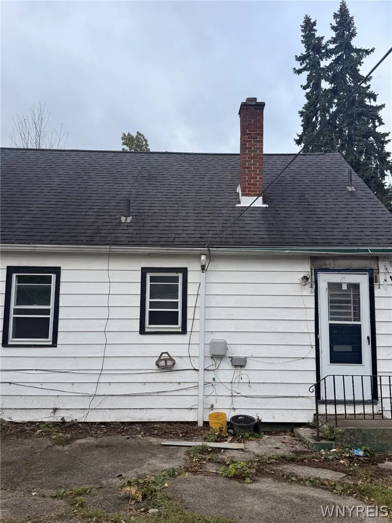 60 Lasalle Avenue, Buffalo, New York 14214, Buffalo, New York 14214, 3 Bedroom Bedrooms, 6 Room Rooms,1 BathroomBathrooms,Residential,For Sale,60 Lasalle Avenue, Buffalo, New York 14214,0,B1722550