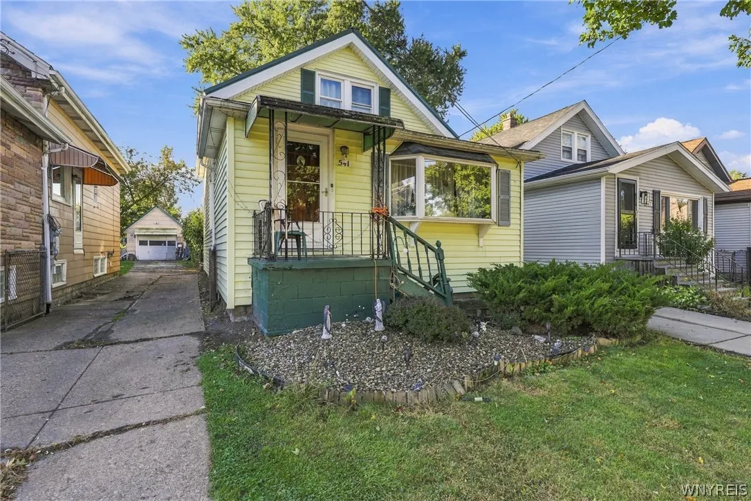 541 Marilla Street, Buffalo, New York 14220, Buffalo, New York 14220, 3 Bedroom Bedrooms, 7 Room Rooms,1 BathroomBathrooms,Residential,For Sale,541 Marilla Street, Buffalo, New York 14220,0,B1722635