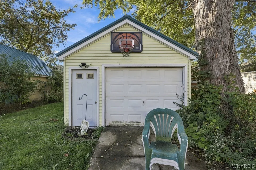 541 Marilla Street, Buffalo, New York 14220, Buffalo, New York 14220, 3 Bedroom Bedrooms, 7 Room Rooms,1 BathroomBathrooms,Residential,For Sale,541 Marilla Street, Buffalo, New York 14220,0,B1722635