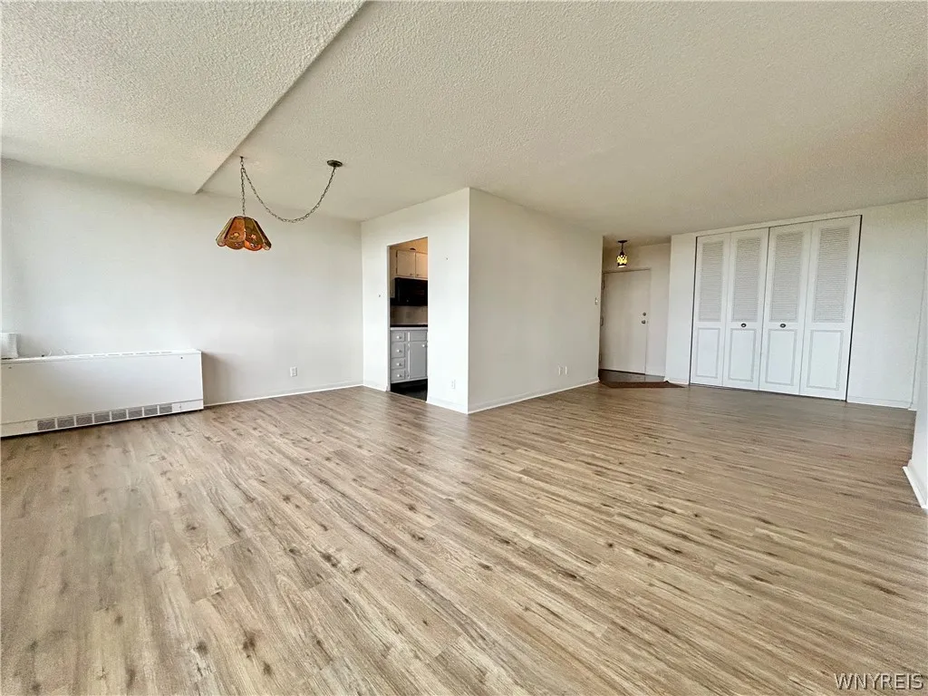1088 Delaware Avenue 7b, Buffalo, New York 14209, Buffalo, New York 14209, 1 Bedroom Bedrooms, 4 Room Rooms,1 BathroomBathrooms,Residential,For Sale,1088 Delaware Avenue 7b, Buffalo, New York 14209,0,B1722569