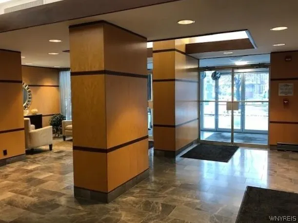 1088 Delaware Avenue 7b, Buffalo, New York 14209, Buffalo, New York 14209, 1 Bedroom Bedrooms, 4 Room Rooms,1 BathroomBathrooms,Residential,For Sale,1088 Delaware Avenue 7b, Buffalo, New York 14209,0,B1722569