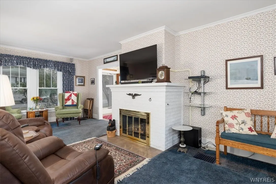 340 Girard Avenue, Aurora, New York 14052, Aurora, New York 14052, 3 Bedroom Bedrooms, 7 Room Rooms,1 BathroomBathrooms,Residential,For Sale,340 Girard Avenue, Aurora, New York 14052,0,B1722521