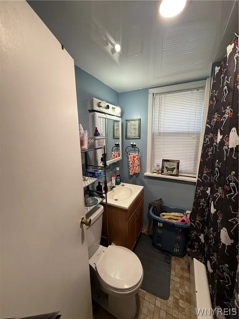 44 Hayden Street, Buffalo, New York 14210, Buffalo, New York 14210, 5 Bedroom Bedrooms, ,2 BathroomBathrooms,Residential,For Sale,44 Hayden Street, Buffalo, New York 14210,0,B1722023