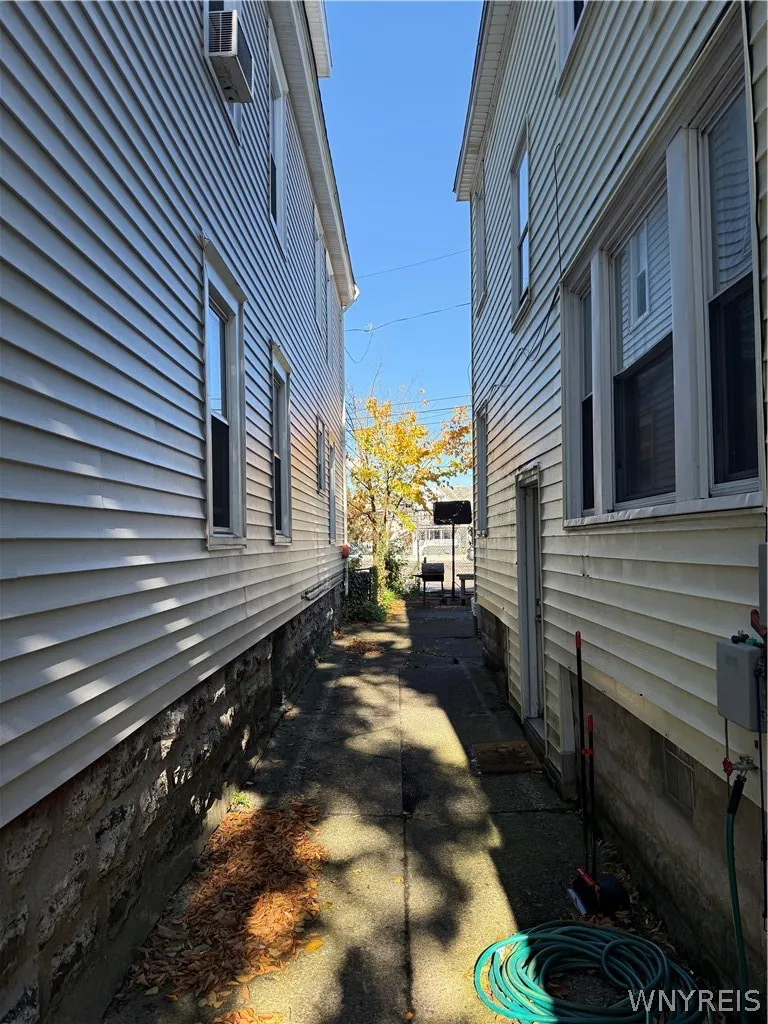 44 Hayden Street, Buffalo, New York 14210, Buffalo, New York 14210, 5 Bedroom Bedrooms, ,2 BathroomBathrooms,Residential,For Sale,44 Hayden Street, Buffalo, New York 14210,0,B1722023