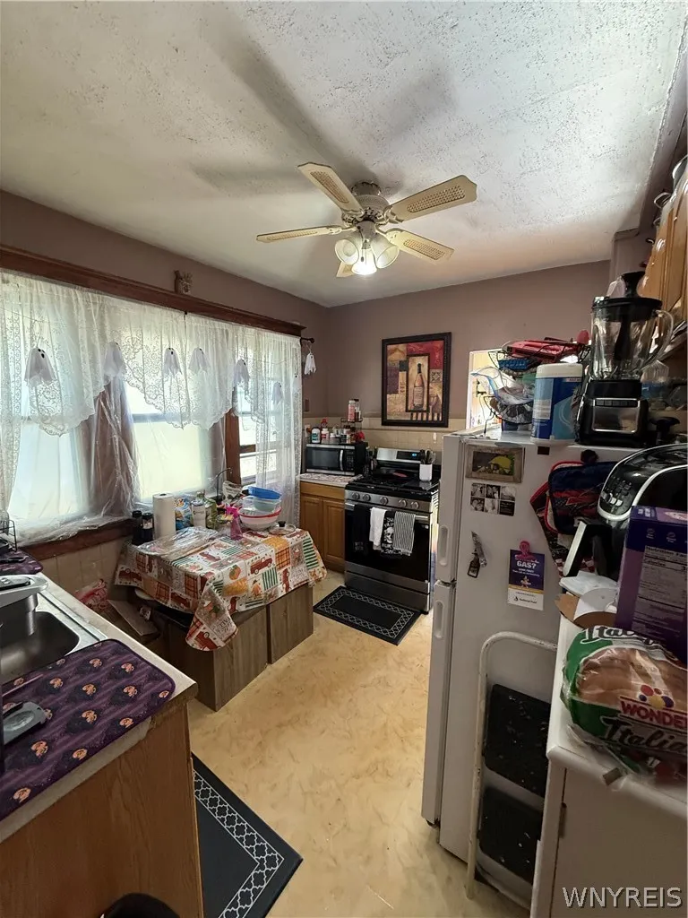 44 Hayden Street, Buffalo, New York 14210, Buffalo, New York 14210, 5 Bedroom Bedrooms, ,2 BathroomBathrooms,Residential,For Sale,44 Hayden Street, Buffalo, New York 14210,0,B1722023