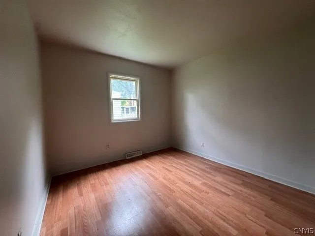 713 Kirkpatrick Street, Syracuse, New York 13208, Syracuse, New York 13208, 4 Bedroom Bedrooms, 6 Room Rooms,1 BathroomBathrooms,Residential Lease,For Rent,713 Kirkpatrick Street, Syracuse, New York 13208,0,S1722678